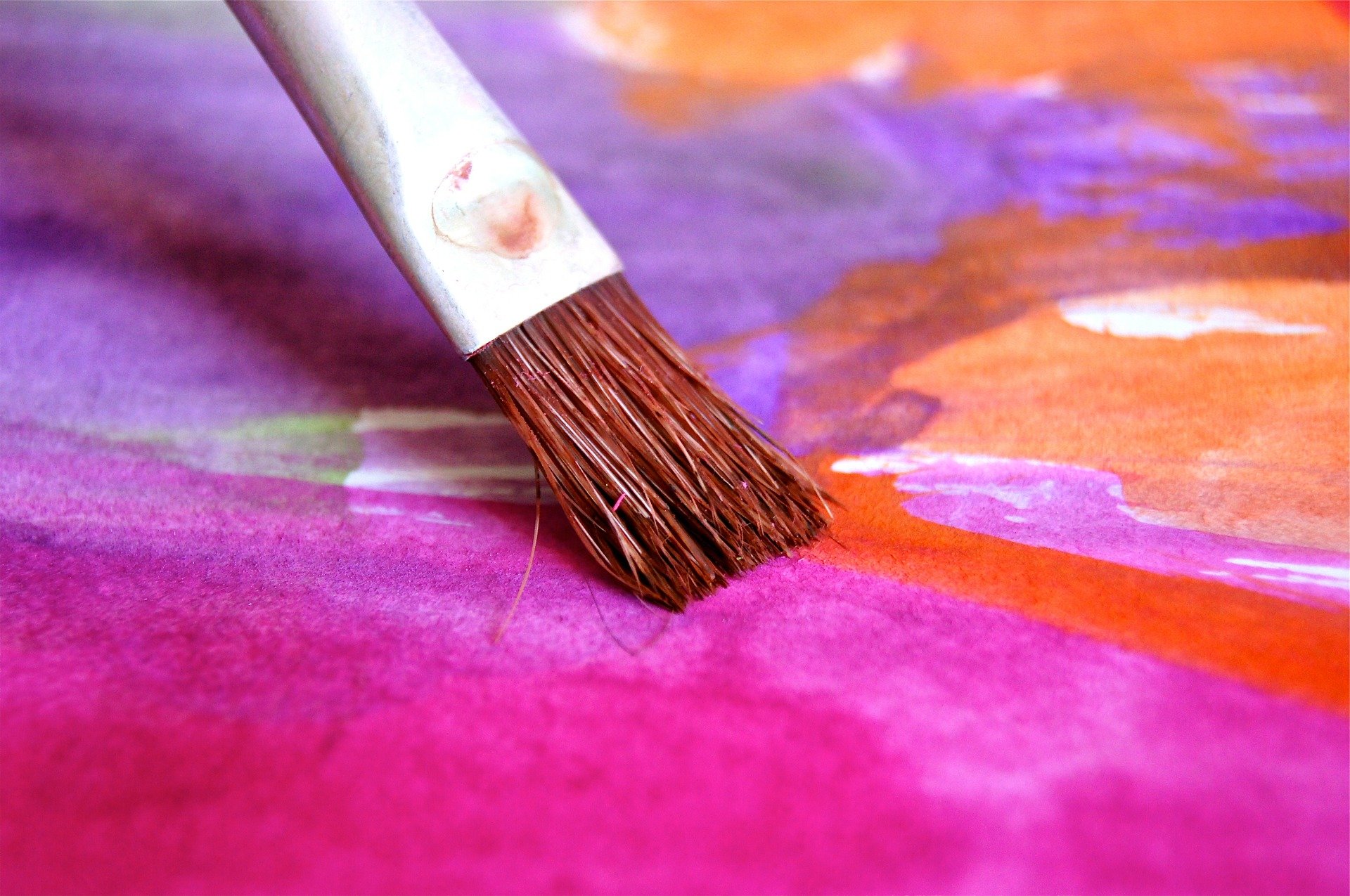 brush-96240_1920
